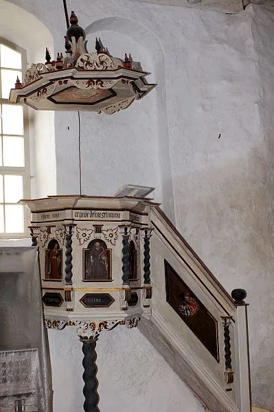 Patronatskirche in Neeken, Bild 3.